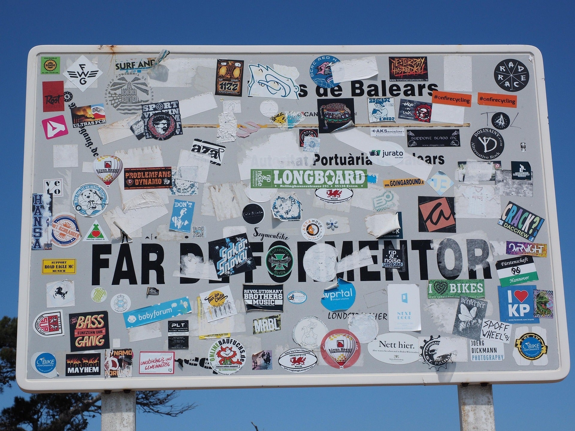 How to Start a Sticker Business with Print on Demand (No Inventory Required)